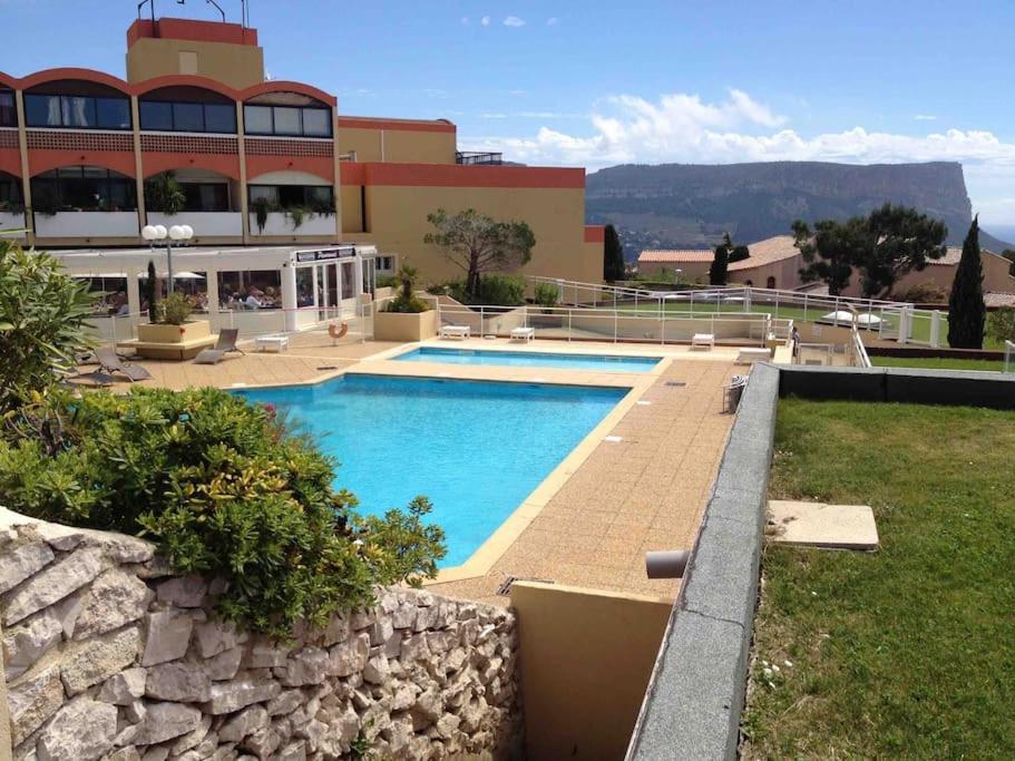 Апартаменты Le Cap - Bungalow Vue Mer Et Colline - Hauteur De Каси Экстерьер фото